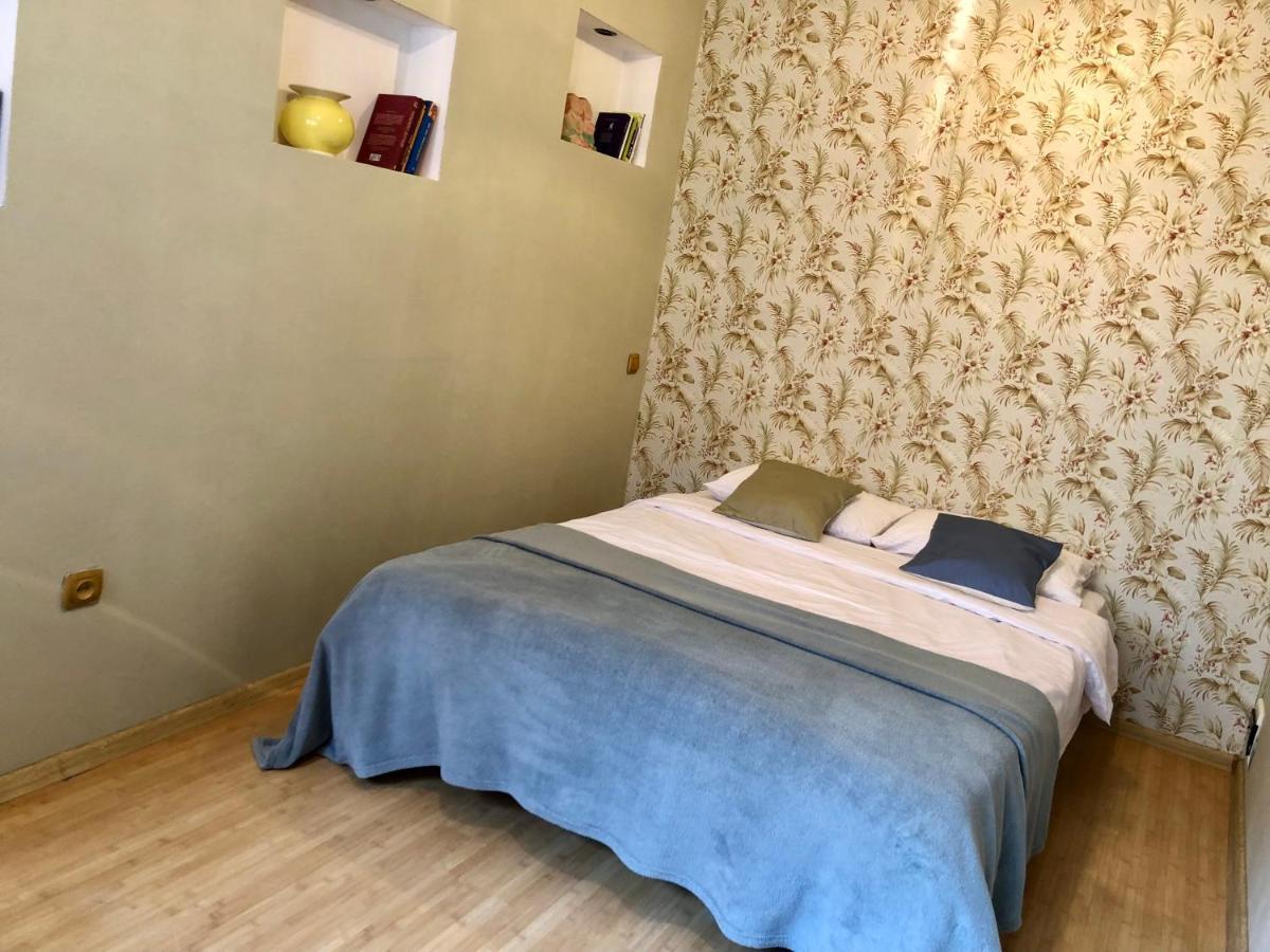 Apartment In The City Centre Lviv Exteriör bild