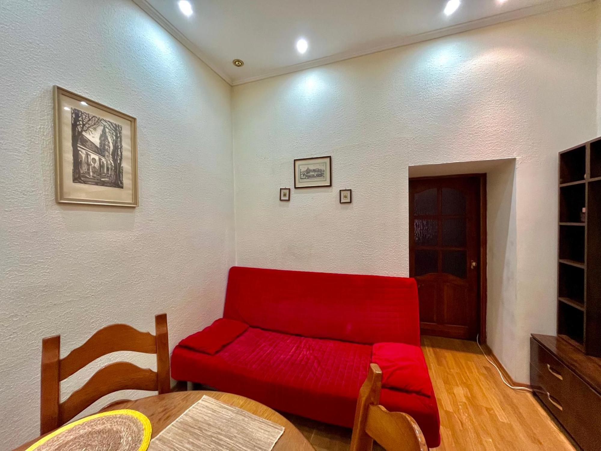 Apartment In The City Centre Lviv Exteriör bild
